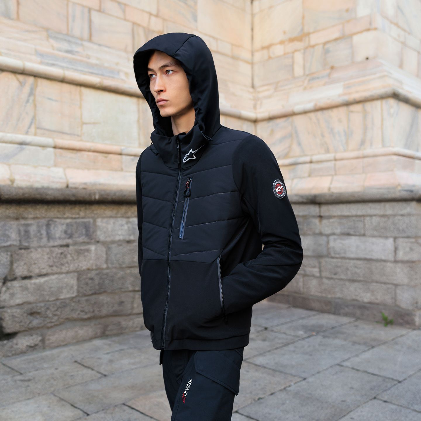 10 BLACK