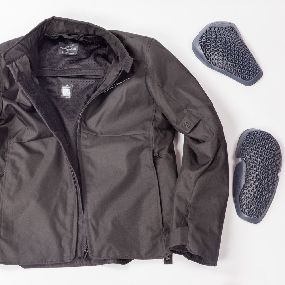 1100 BLACK BLACK
